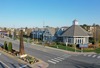 Downtown-Bethany-Beach